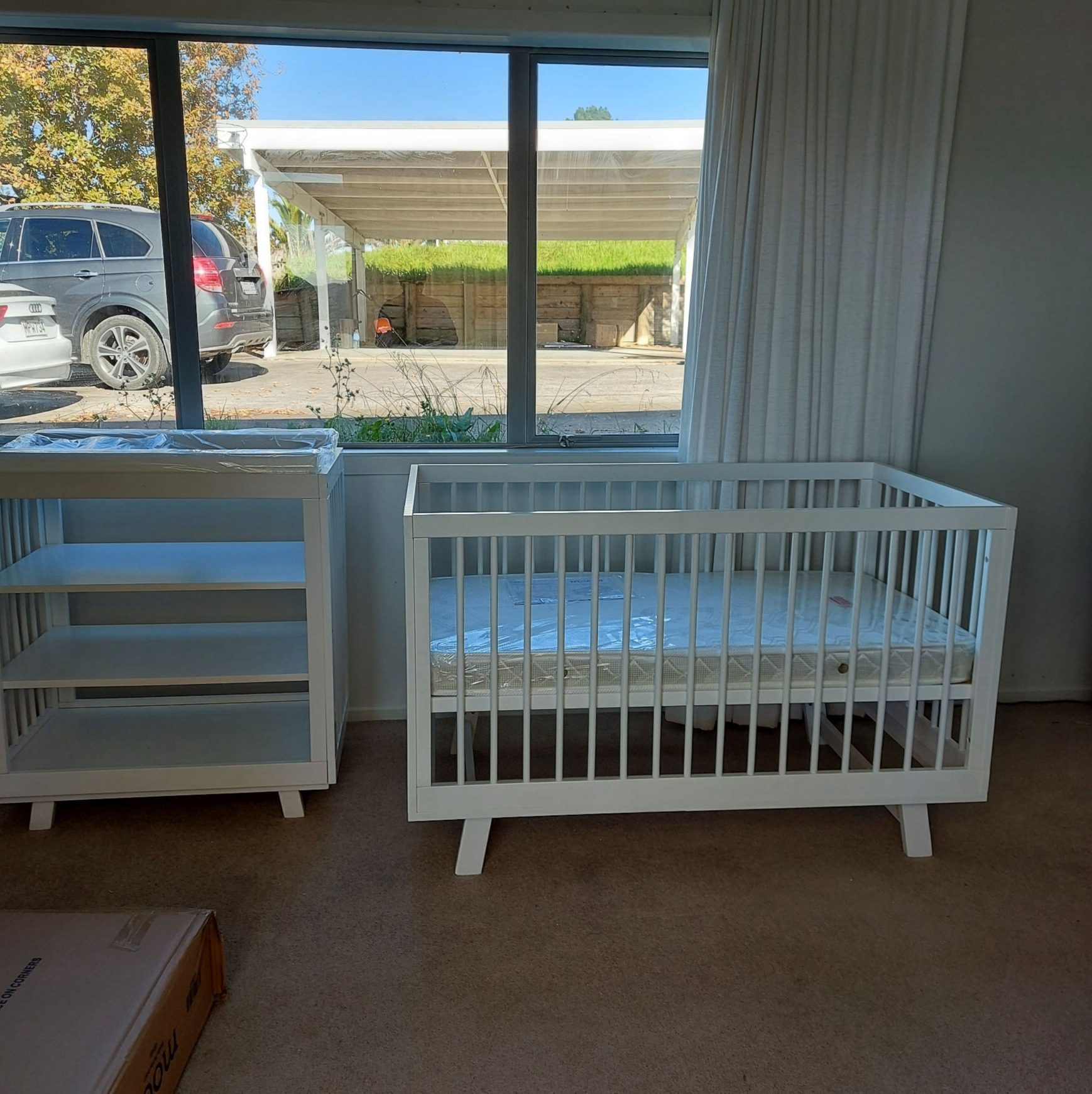 baby cot assembly